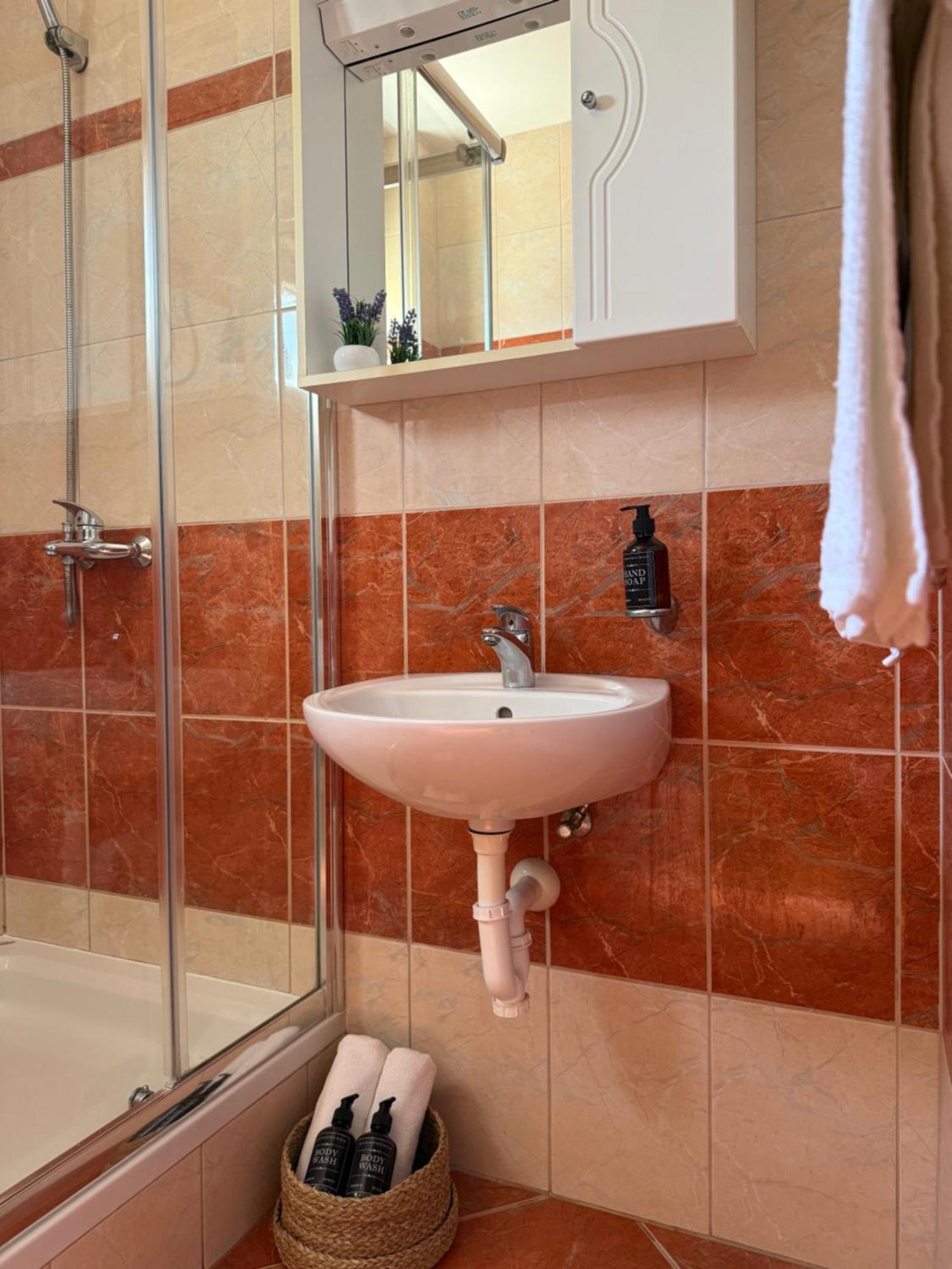 Apartments Batinovic Neum Exterior photo