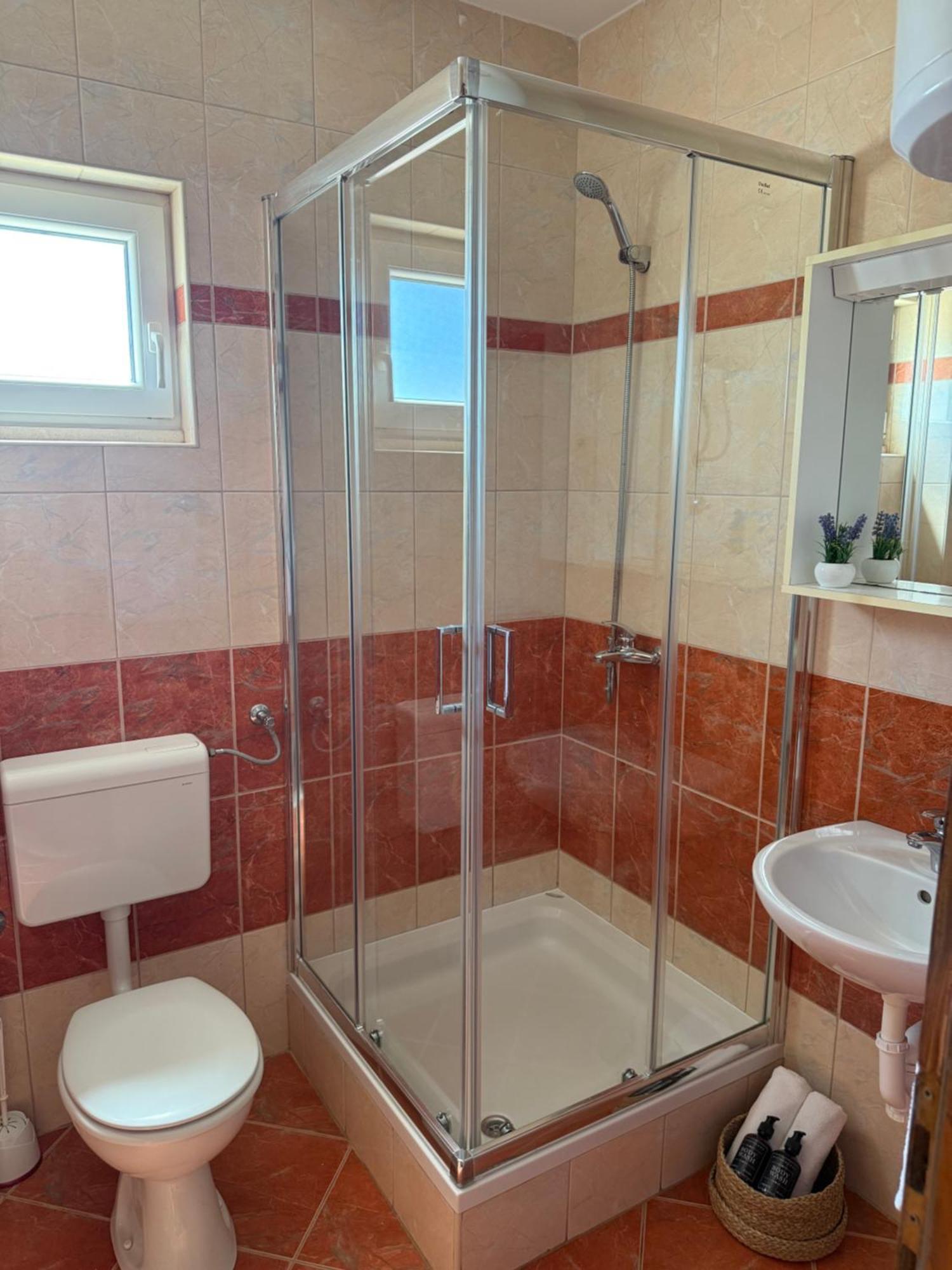 Apartments Batinovic Neum Exterior photo